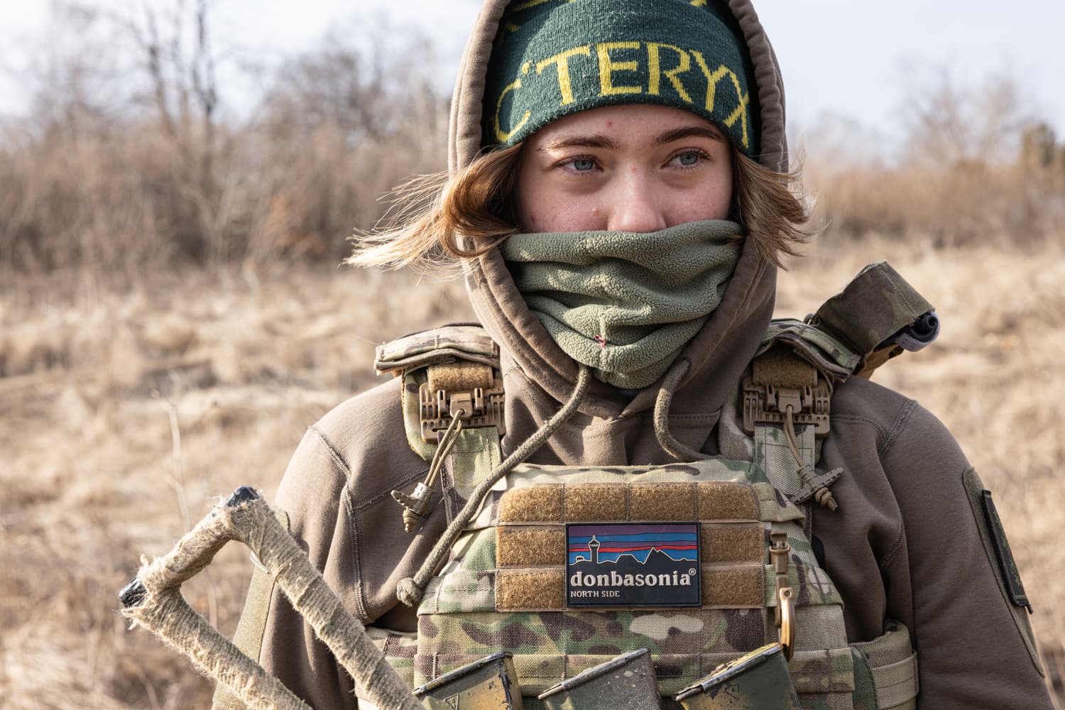 Panebože Bachmut! Nic horšího přece neexistuje! Nebo že by přece? Příběh mladé Češky, která bojuje na Donbase.